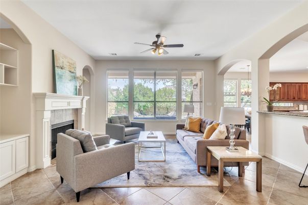 Fireplace, Interior, Living room