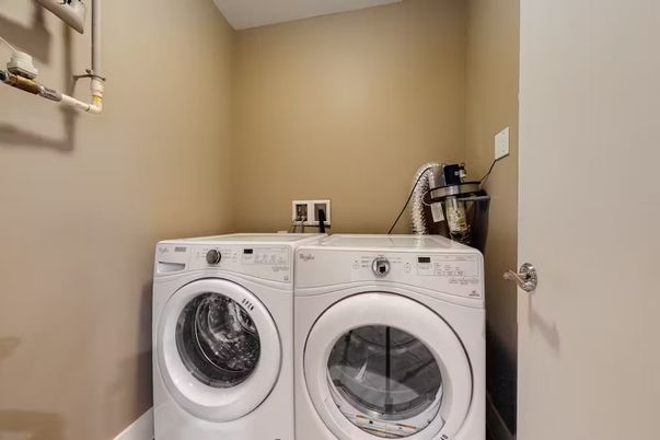 Interior, Washer