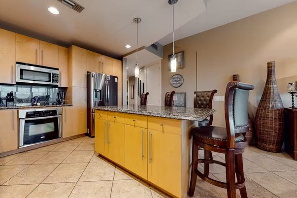 Interior, Kitchen, Pendant Lights, Recessed Lighting, Stainless Steel Appliances