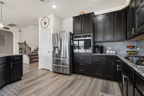 Interior, Kitchen, Pendant Lights, Recessed Lighting, Wood Texture Flooring