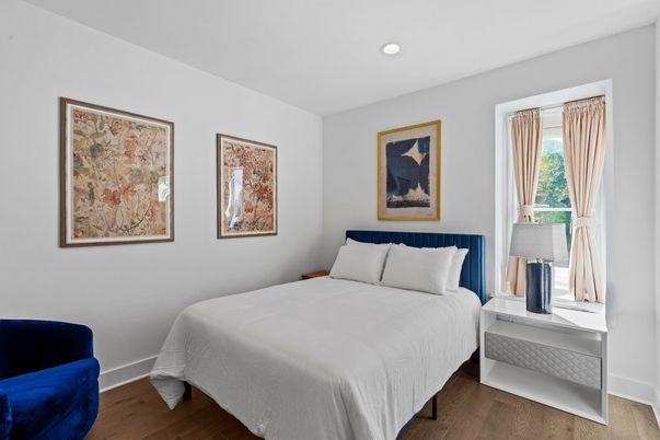 Bedroom, Interior, Recessed Lighting, Wood Texture Flooring