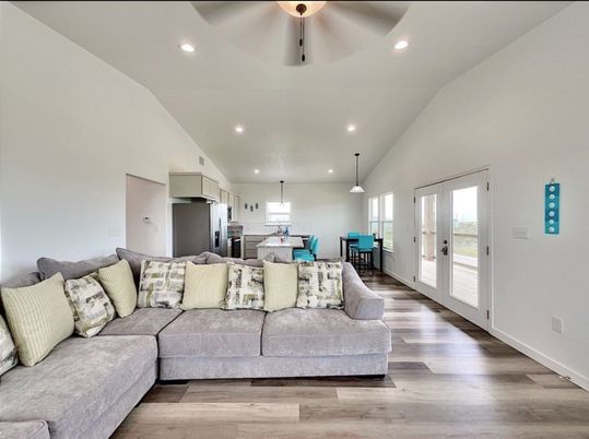 Interior, Kitchen, Living room, Pendant Lights, Recessed Lighting, Stainless Steel Appliances, Wood Texture Flooring