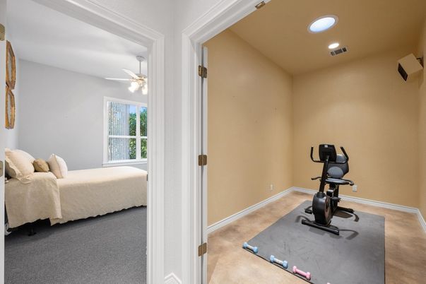 Bedroom, Fitness Equipment, Interior, Recessed Lighting