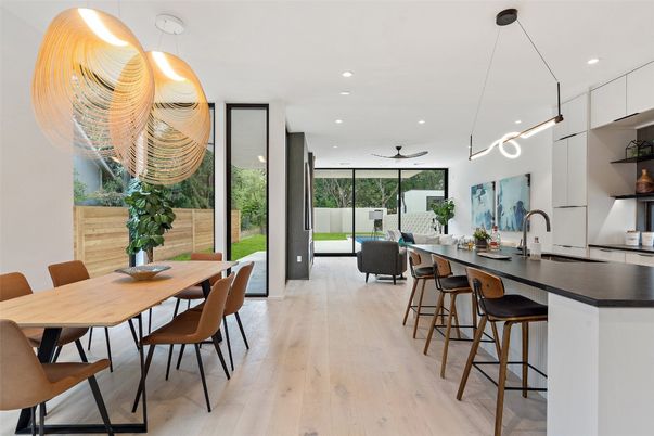 Dining room, Interior, Kitchen, Pendant Lights, Recessed Lighting, Wood Texture Flooring