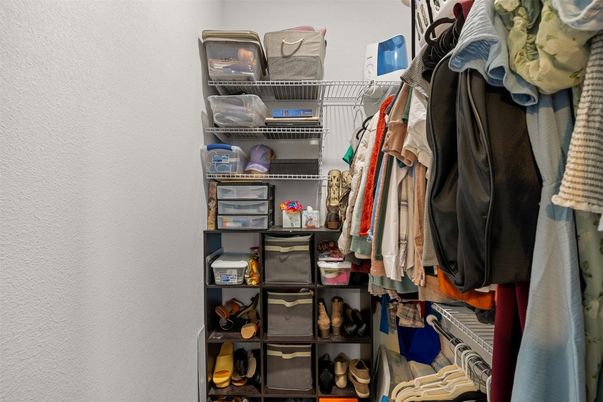 Interior, Walk-in Closets