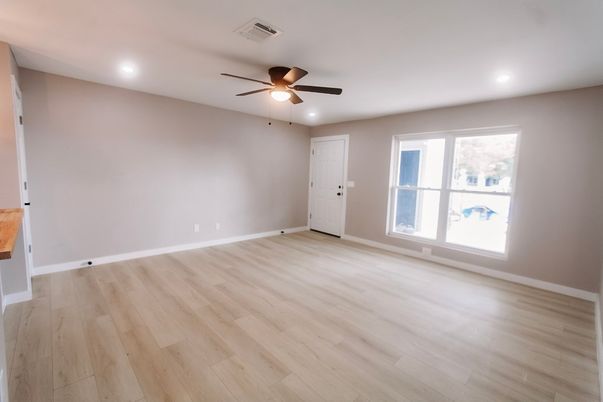 Empty room, Interior, Recessed Lighting, Wood Texture Flooring