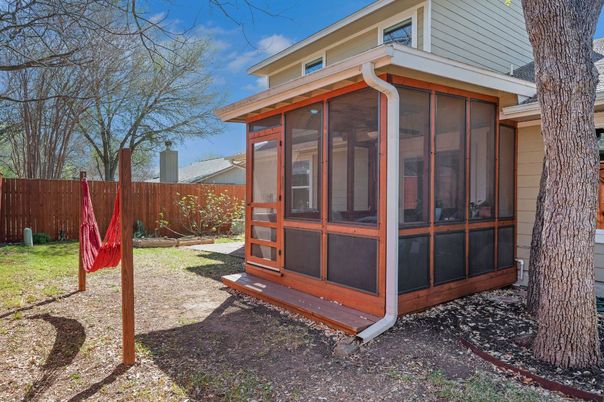Backyard, Exterior