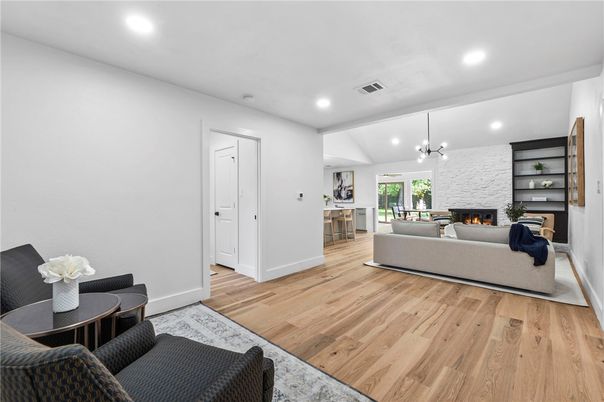 Fireplace, Interior, Living room, Pendant Lights, Recessed Lighting, Wood Texture Flooring