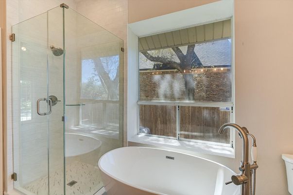 Bathroom, Free Standing Baths, Glass Shower, Interior