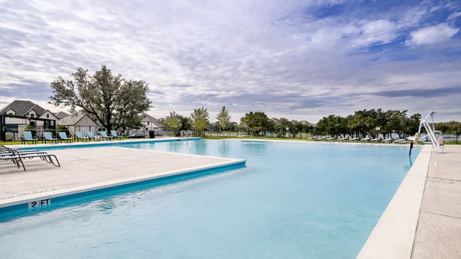 Exterior, Lake, Pool