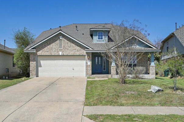 Attached, Exterior, Facade, Ranch