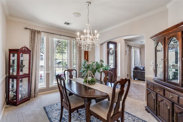 Chandelier, Dining room, Interior