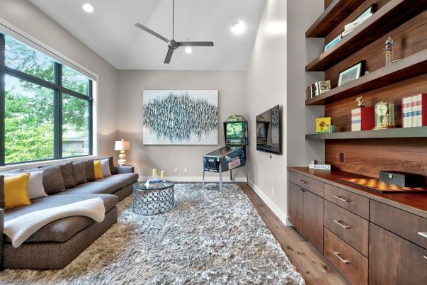 Interior, Living room, Recessed Lighting, Wood Texture Flooring