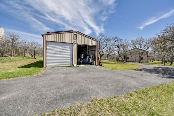 Backyard, Detached Garage, Exterior