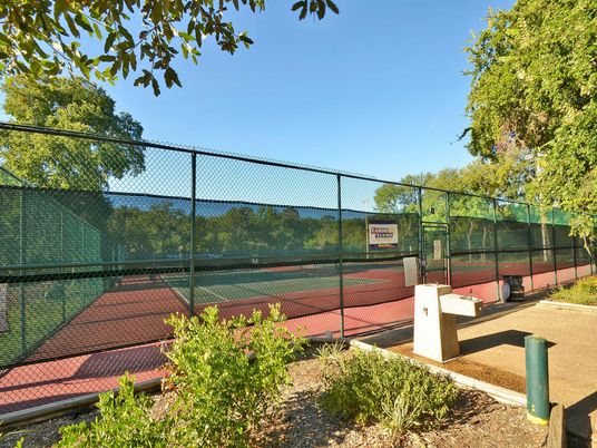 Exterior, Tennis Courts