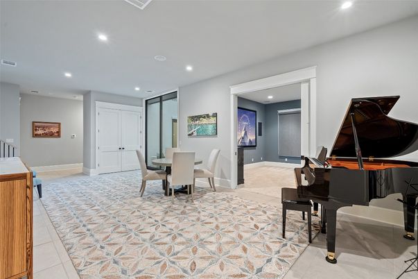 Dining room, Interior, Piano, Recessed Lighting