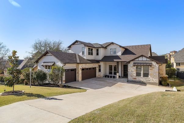 Attached, Exterior, Facade, Farmhouse