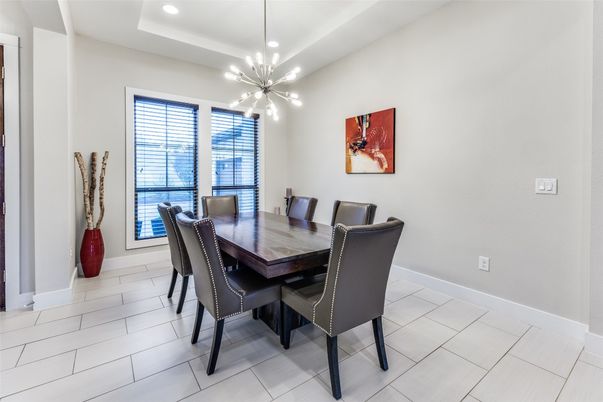 Dining room, Interior, Pendant Lights, Recessed Lighting