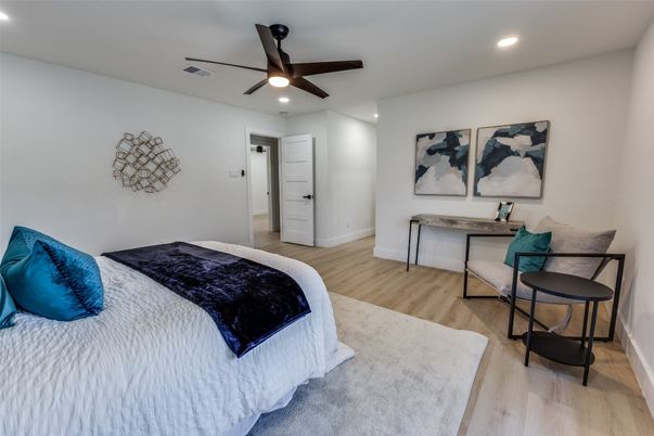 Bedroom, Interior, Recessed Lighting, Wood Texture Flooring