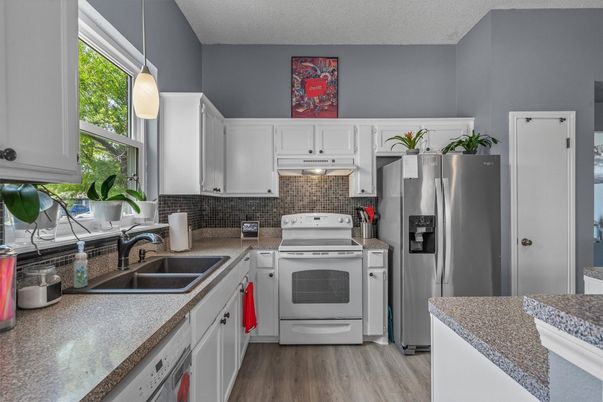 Interior, Kitchen, Pendant Lights, Stainless Steel Appliances, Wood Texture Flooring