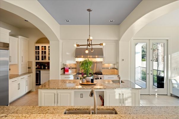 Interior, Kitchen, Pendant Lights, Recessed Lighting, Stainless Steel Appliances