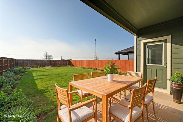 Backyard, Exterior