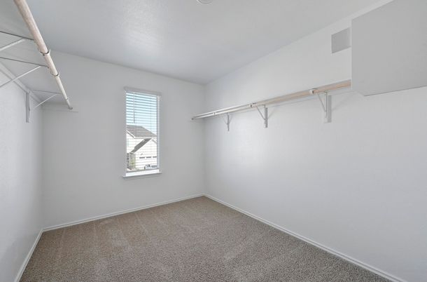 Empty room, Interior, Walk-in Closets