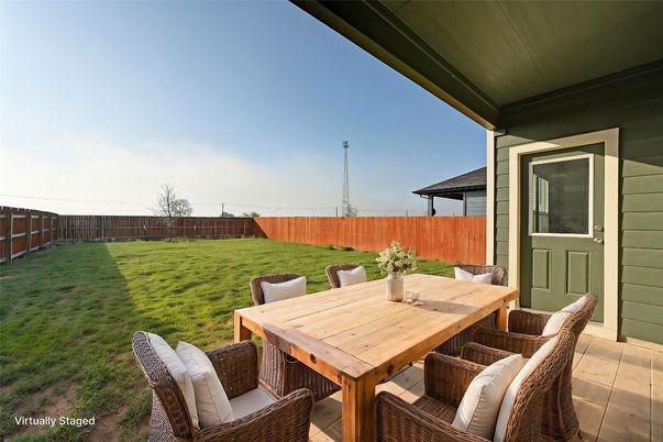 Backyard, Exterior