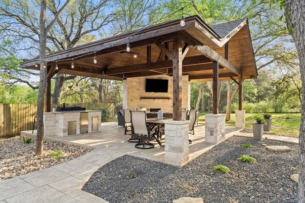 Exterior, Fireplace