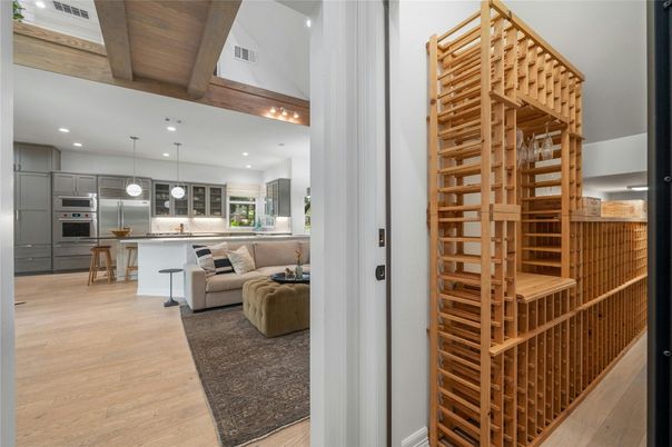 Interior, Kitchen, Living room, Pendant Lights, Recessed Lighting, Stainless Steel Appliances, Wooden Beams, Wooden Ceilings, Wood Texture Flooring