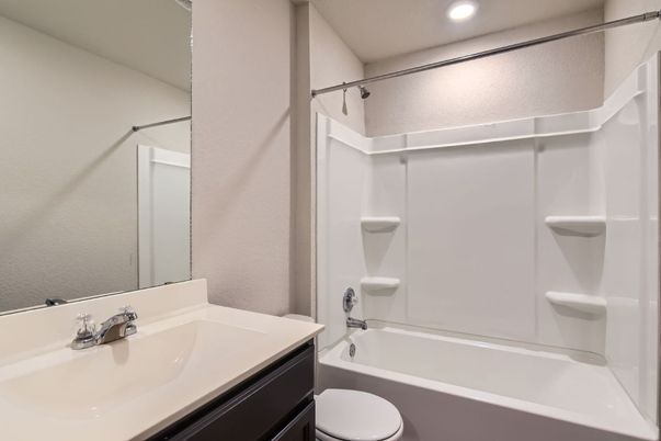 Bathroom, Interior, Recessed Lighting