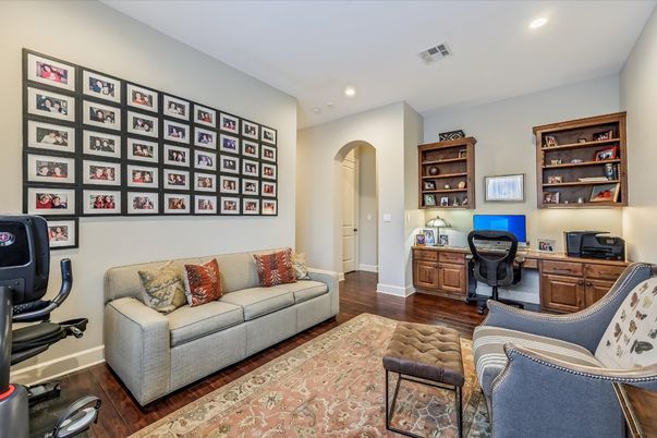 Home Office, Interior, Recessed Lighting, Wood Texture Flooring