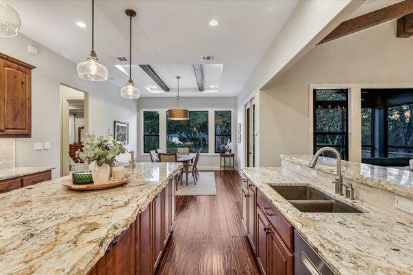 Dining room, Interior, Kitchen, Pendant Lights, Recessed Lighting, Wood Texture Flooring