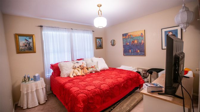 Bedroom, Interior, Pendant Lights