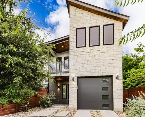Attached, Exterior, Facade, Modern