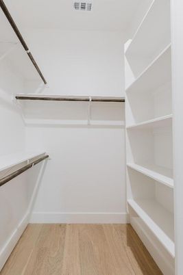 Interior, Walk-in Closets, Wood Texture Flooring