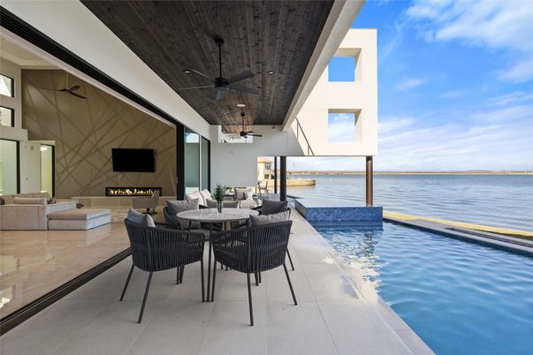 Exterior, Fireplace, Pool, Water