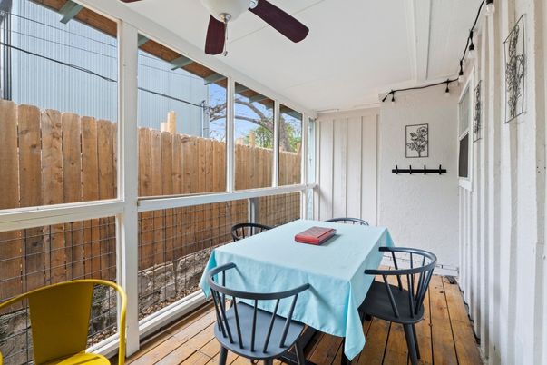 Dining room, Interior, Sun Room, Wood Texture Flooring