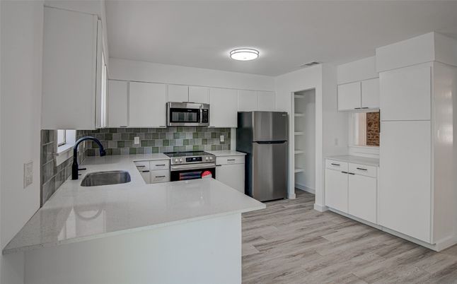 Interior, Kitchen, Stainless Steel Appliances, Wood Texture Flooring