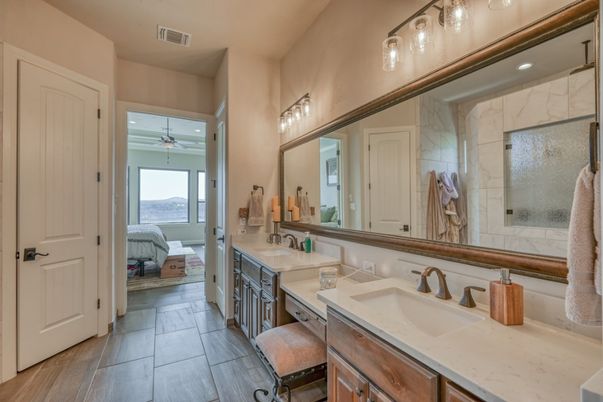 Bathroom, Bedroom, Dual Sink Vanities, Interior