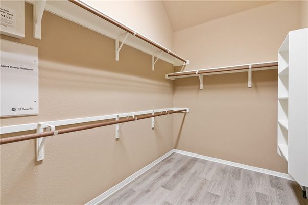 Interior, Walk-in Closets, Wood Texture Flooring