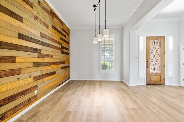 Empty room, Interior, Pendant Lights, Wood Texture Flooring, Wooden Walls