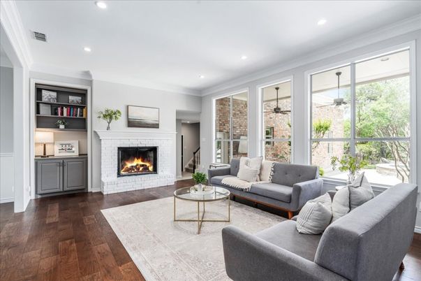 Fireplace, Interior, Living room, Recessed Lighting, Wood Texture Flooring