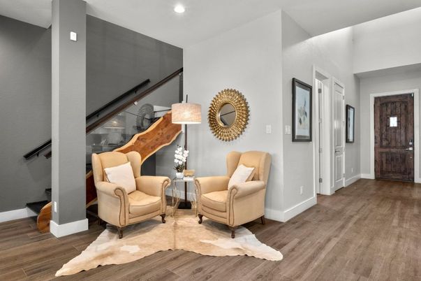 Interior, Recessed Lighting, Wood Texture Flooring