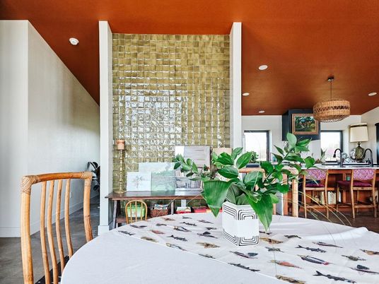 Dining room, Interior, Pendant Lights, Recessed Lighting