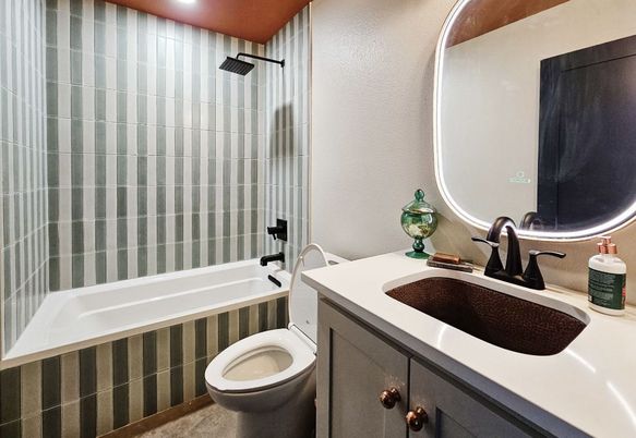 Bathroom, Interior, Recessed Lighting