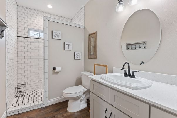 Bathroom, Interior, Recessed Lighting, Wood Texture Flooring