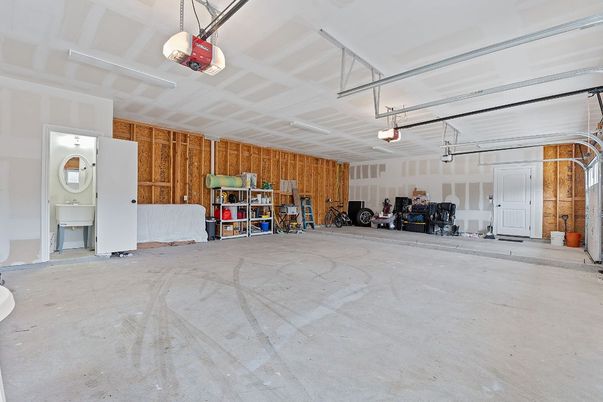 Garage, Interior, Washer