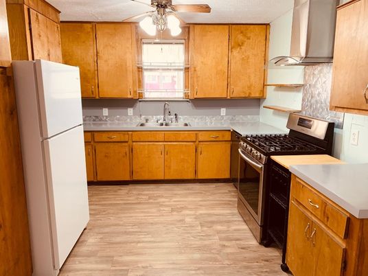 Interior, Kitchen, Wood Texture Flooring