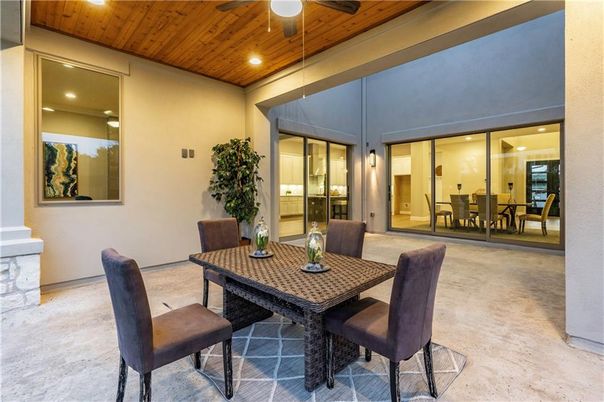 Dining room, Interior, Recessed Lighting, Wooden Ceilings